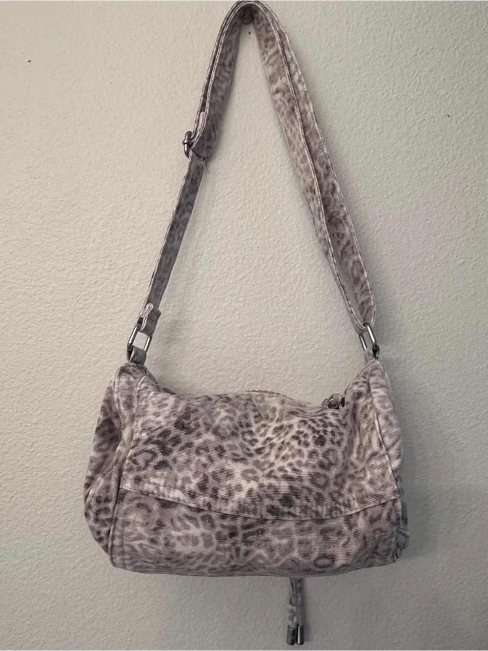 PINK Victoria's Secret Leo Haze Canvas Rolled Duffle Shoulder Bag NWT